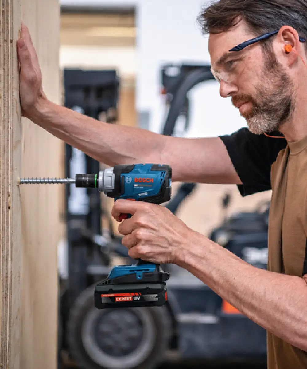 BOSCH aku udarni stezač GDS18V-330H (2)