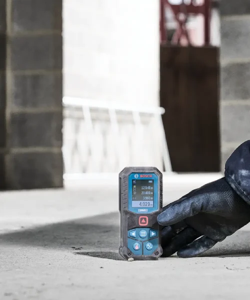 BOSCH digitalni laserski daljinomjer PRO GLM80-35C
