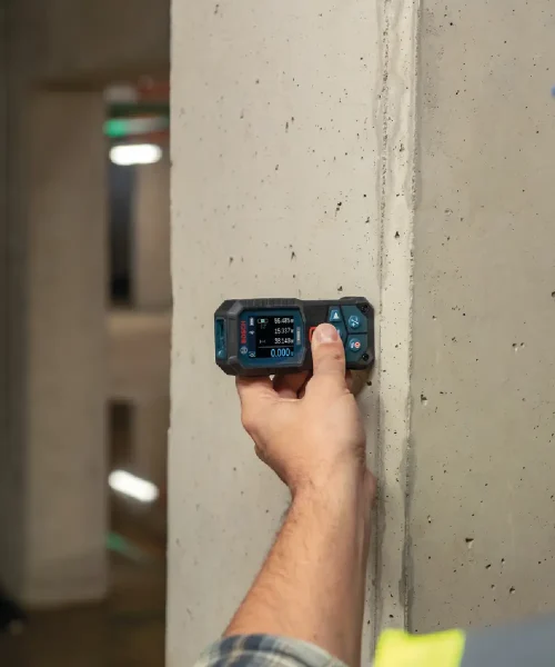 BOSCH digitalni laserski daljinomjer PRO GLM80-35C