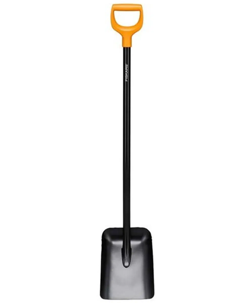 FISKARS Solid lopata 127 cm FISKARS Solid lopata 127 cm 01