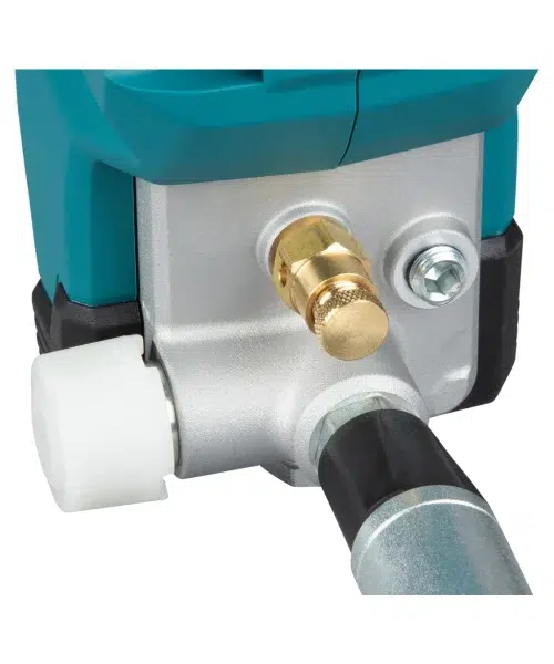 MAKITA aku mazalica GP001GZ