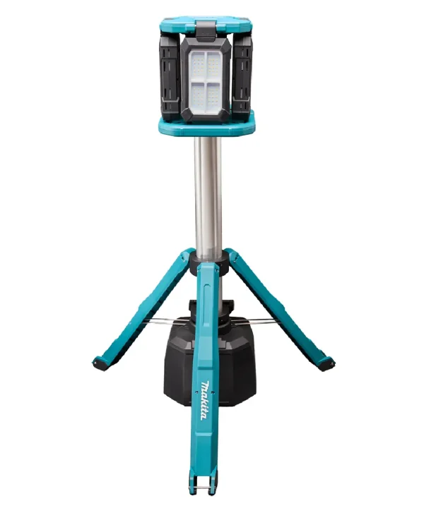Makita ML014G aku svjetiljka na stativu s LED svjetlom i stabilnim stativom.
