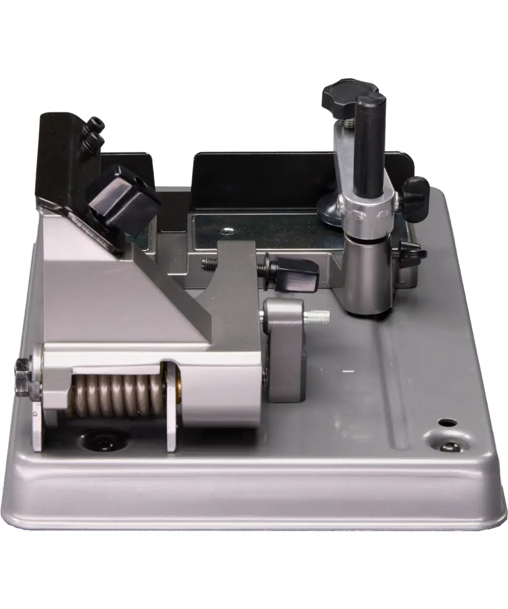 MAKITA stalak za tračnu pilu PB003G/DPB183, metalni i čelični dijelovi, precizno podešavanje i stabilnost.