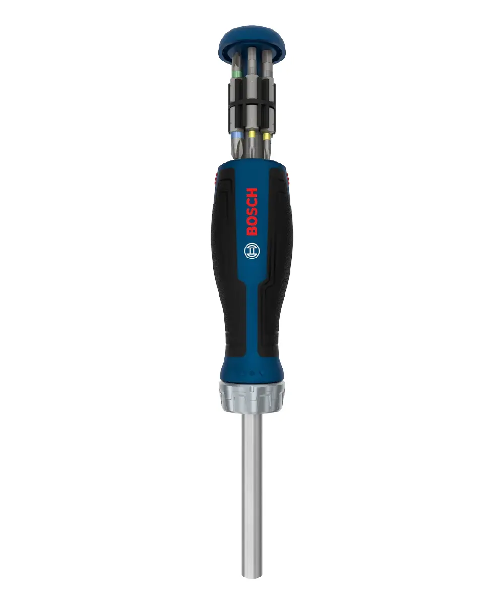 BOSCH PRO račni odvijač sa spremnikom i 12 bitova Bosch PRO ručni odvijač s plavim i crnim držajem, metalnim nastavkom i spremnikom za bitove.