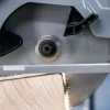 BOSCH list za aku kružnu pilu za drvo PRO Wood Cordless 85-190 mm Detalj aku kružne pile za drvo s reznom pločom i motorom.