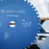 Kružna pila BOSCH Expert Steel za čelik, 160-230 mm, s plavom oštricom.
