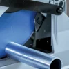 Metalna cijev na stroju za rezanje inoxa, Bosch alat.