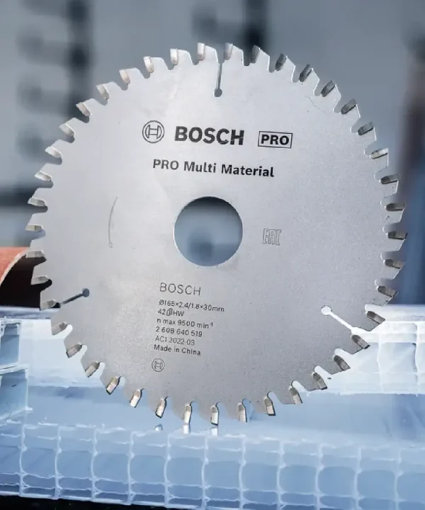 Kružni disk za ručnu kružnu pilu Bosch PRO Multi Material 130-235 mm.