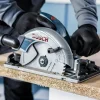 BOSCH list za ručnu kružnu pilu za drvo PRO Wood 85-250 mm Bosch ručna kružna pila za drvo na radnom stolu, prikazana u upotrebi.