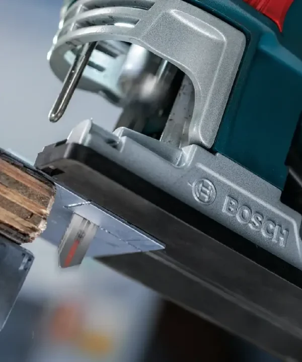 Bosch kružna pila s izmjenjivim oštricama za inox limove 1,5-4 mm.