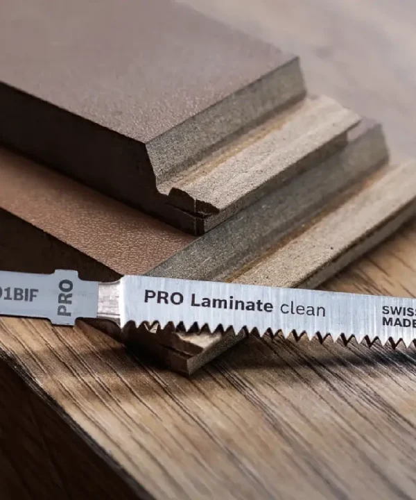 Pro laminat cut saw blade i listovi laminata.